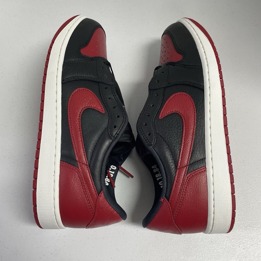 Air Jordan 1 Retro Low OG Banned 2026 IW6276 001 Size 11 Black Red Bred Low Top - Picture 6 of 9